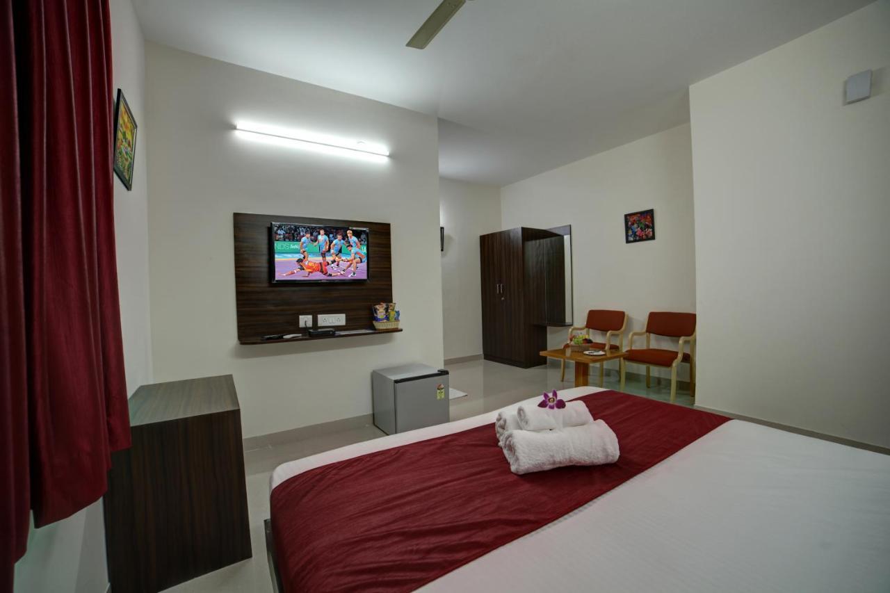Sm Royal Suites - Hotel Near Kempegowda International Airport Bangalore Devanahalli Zewnętrze zdjęcie
